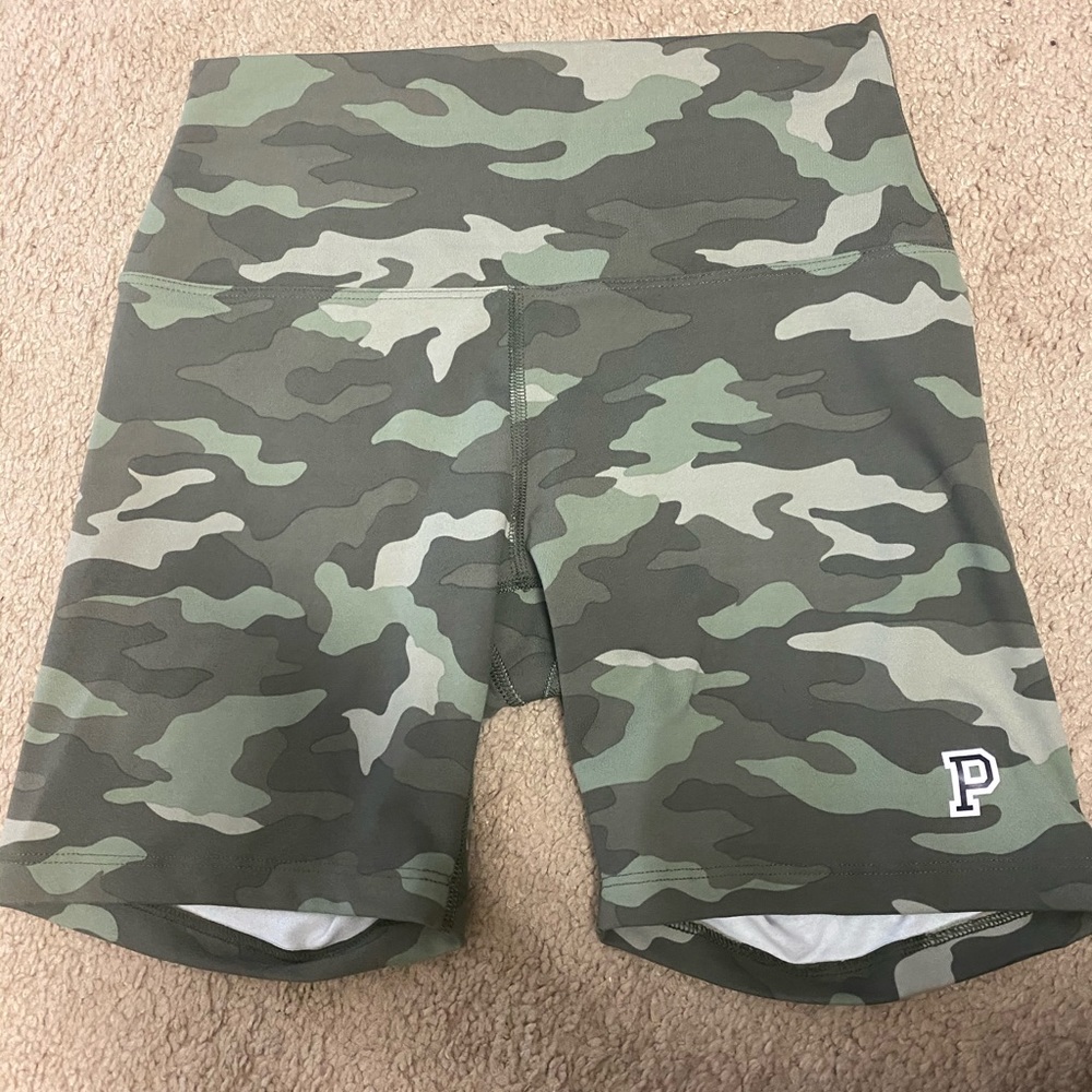 Vs Pink biker shorts